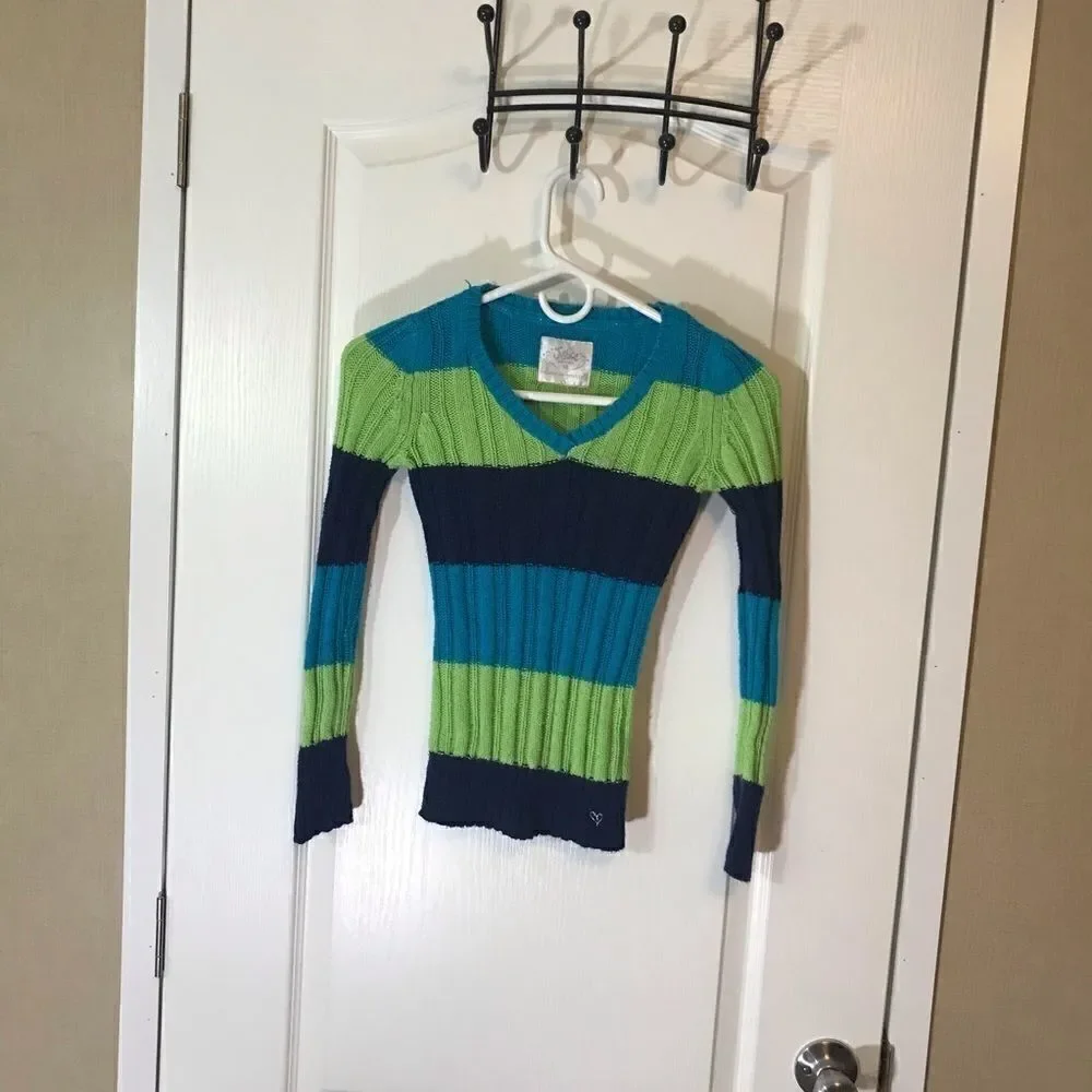 Justice Size 10 Long Sleeve V Neck Pullover Sweater
